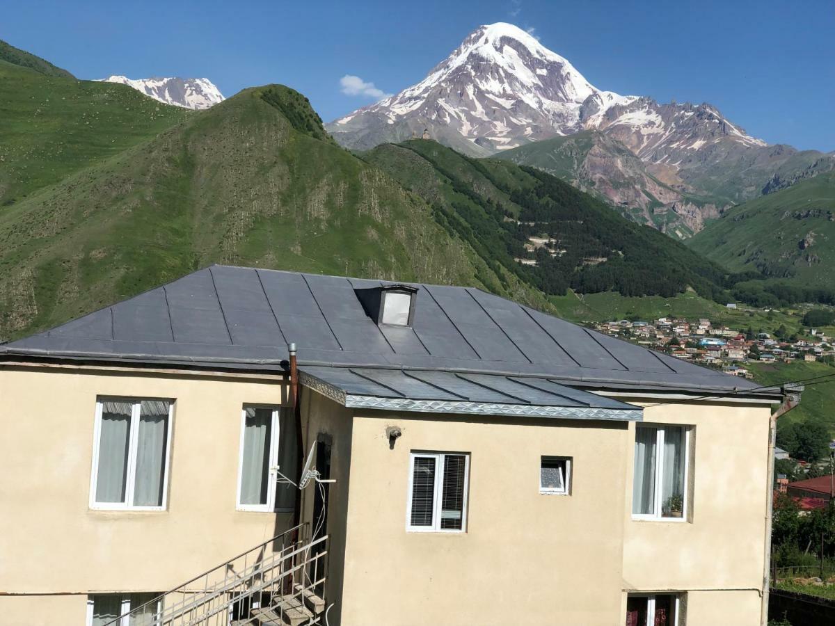 Lia Khaikashvili Guest House Kazbegi Exterior foto