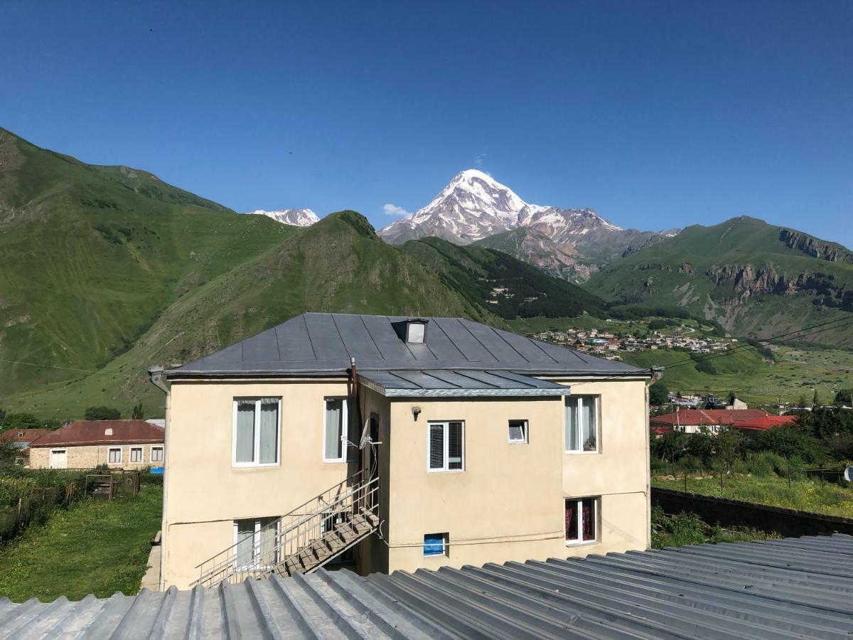 Lia Khaikashvili Guest House Kazbegi Exterior foto