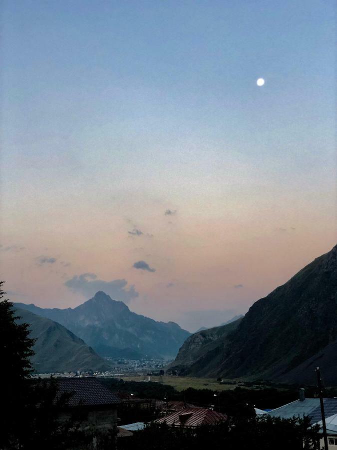 Lia Khaikashvili Guest House Kazbegi Exterior foto